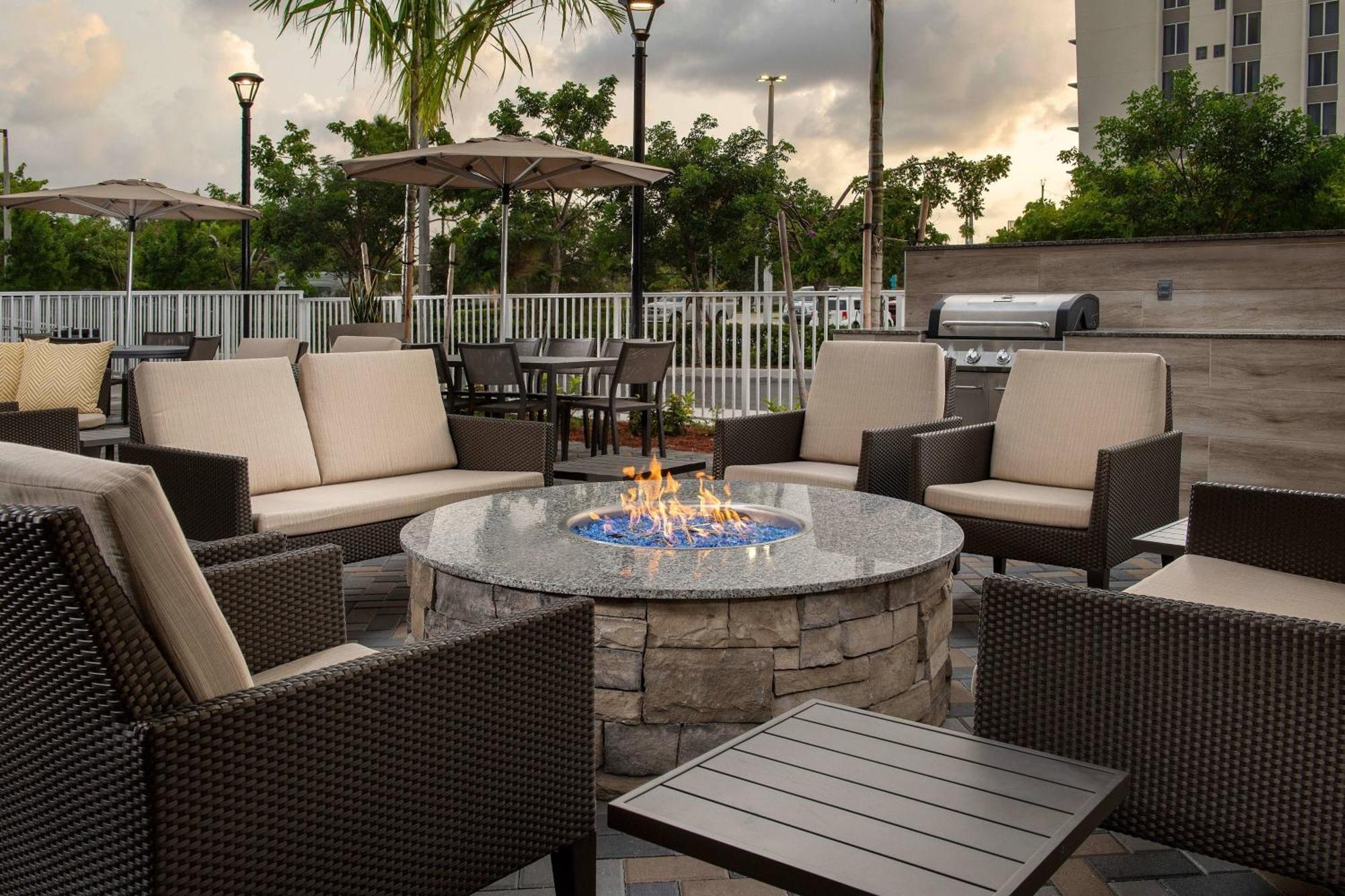 Mall Area Doral